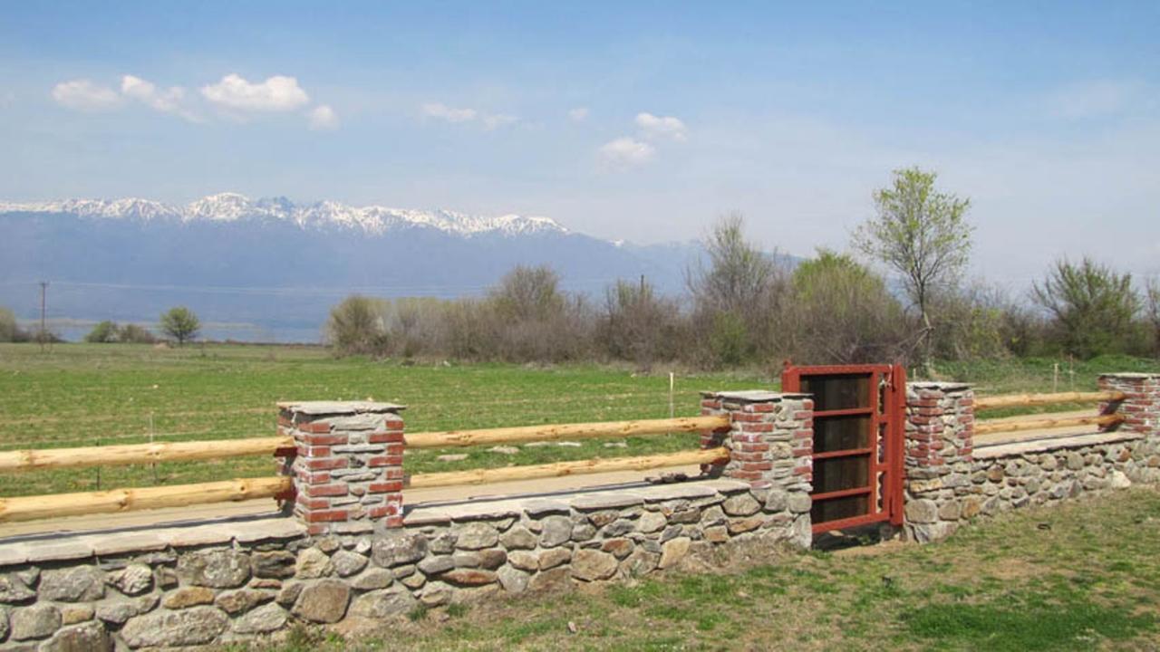 Ihnilatis Bed and Breakfast Kerkini Exteriör bild