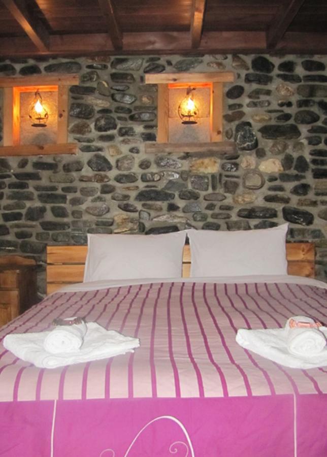 Ihnilatis Bed and Breakfast Kerkini Exteriör bild