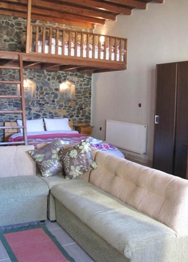 Ihnilatis Bed and Breakfast Kerkini Rum bild