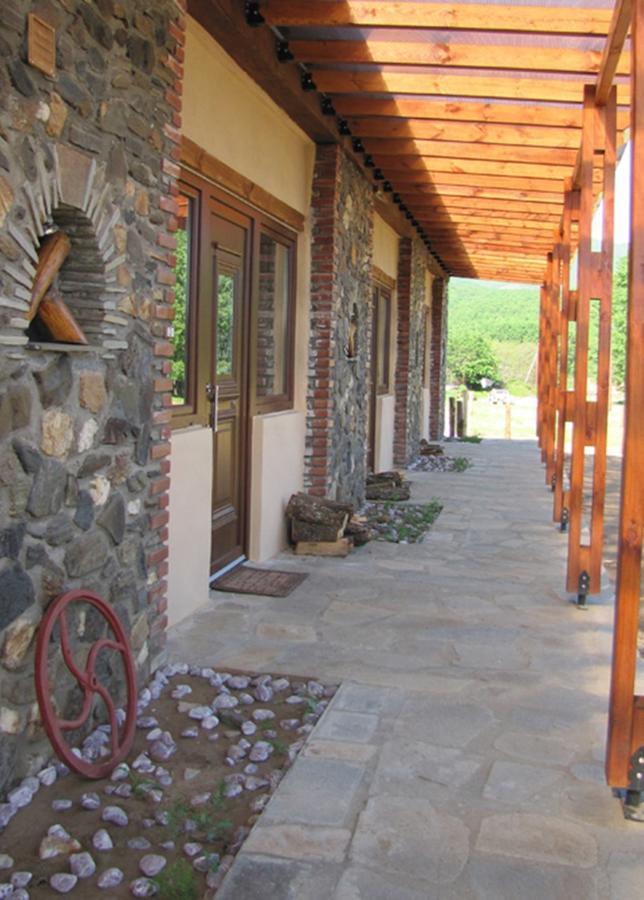 Ihnilatis Bed and Breakfast Kerkini Exteriör bild