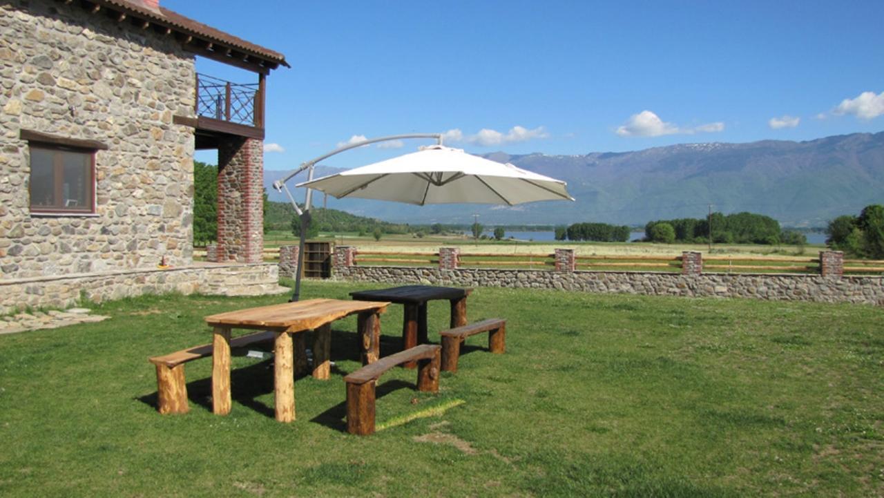 Ihnilatis Bed and Breakfast Kerkini Exteriör bild